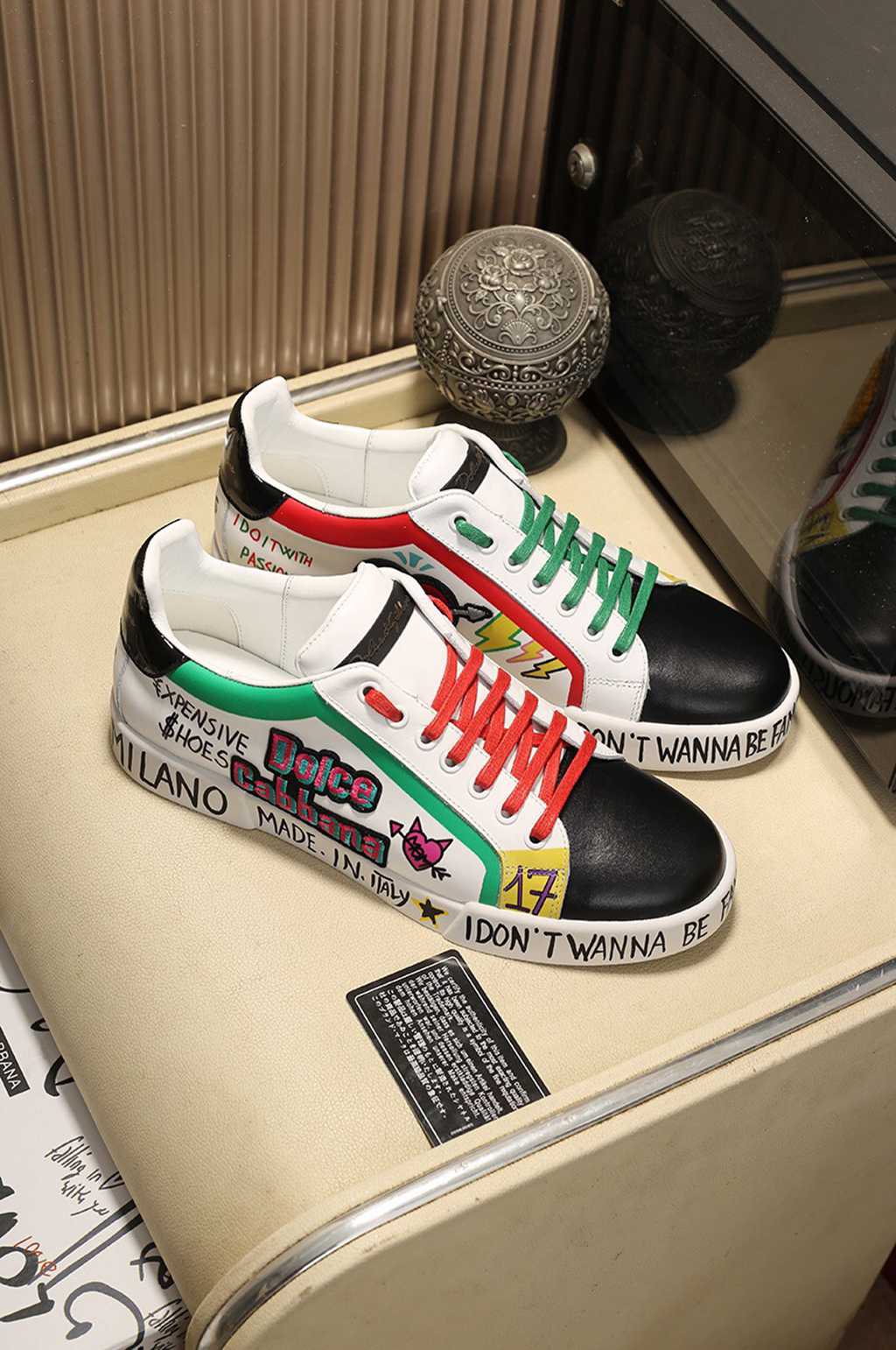 D*G sneaker